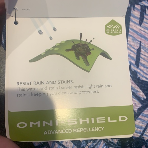 New* Columbia Backpack-Tropica Carbon(Purple/Navy) - Picture 6 of 12